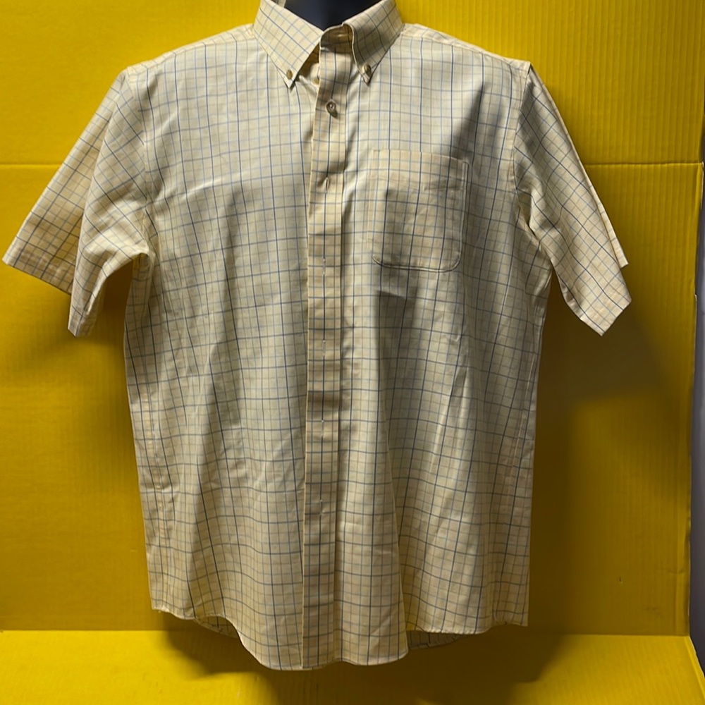 L.L. Bean yellow blue check button down collared short sleeve shirt, Mens L